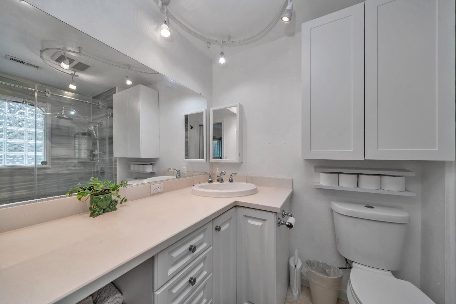 2367 Ponderosa Road Rescue, CA 95672 - Photo 14 of 57