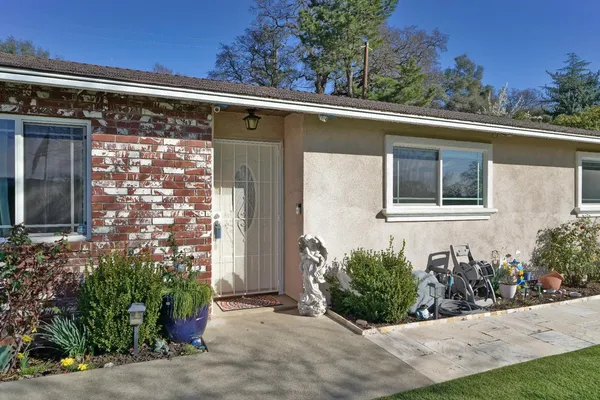 $549,000 | 2367 Ponderosa Road, Rescue, CA 95672