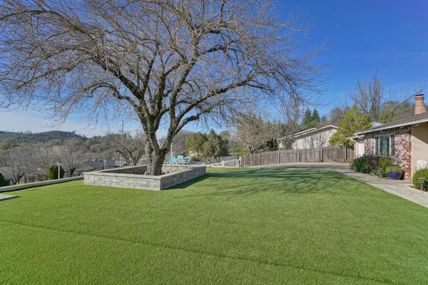 $549,000 | 2367 Ponderosa Road, Rescue, CA 95672