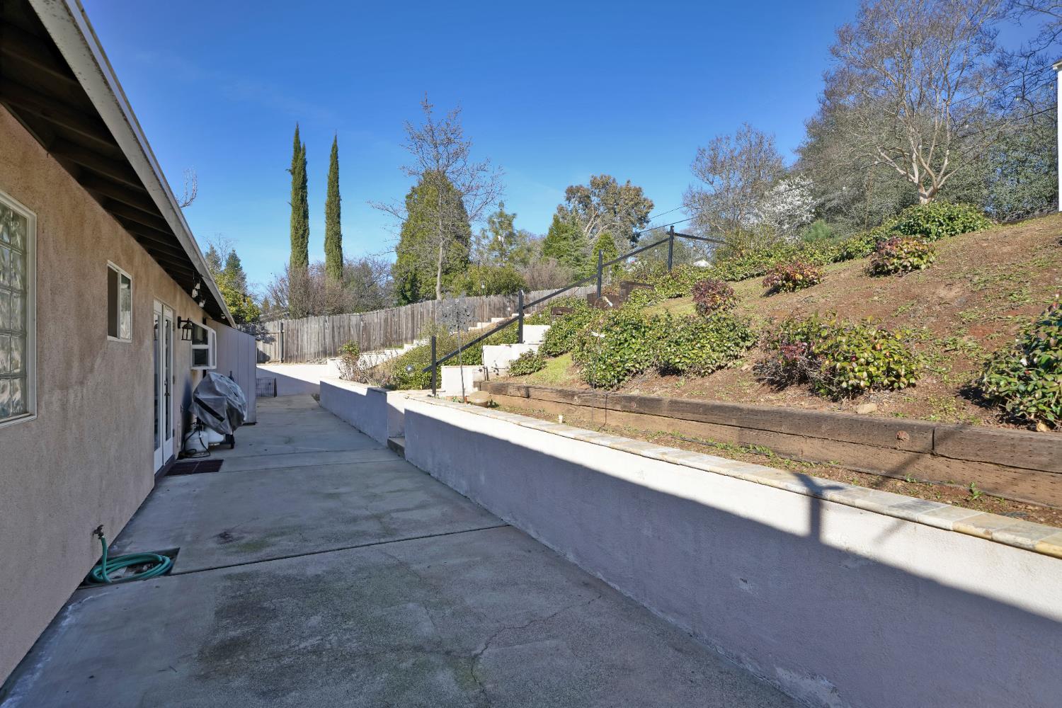 2367 Ponderosa Road Rescue, CA 95672 - Photo 77 of 90