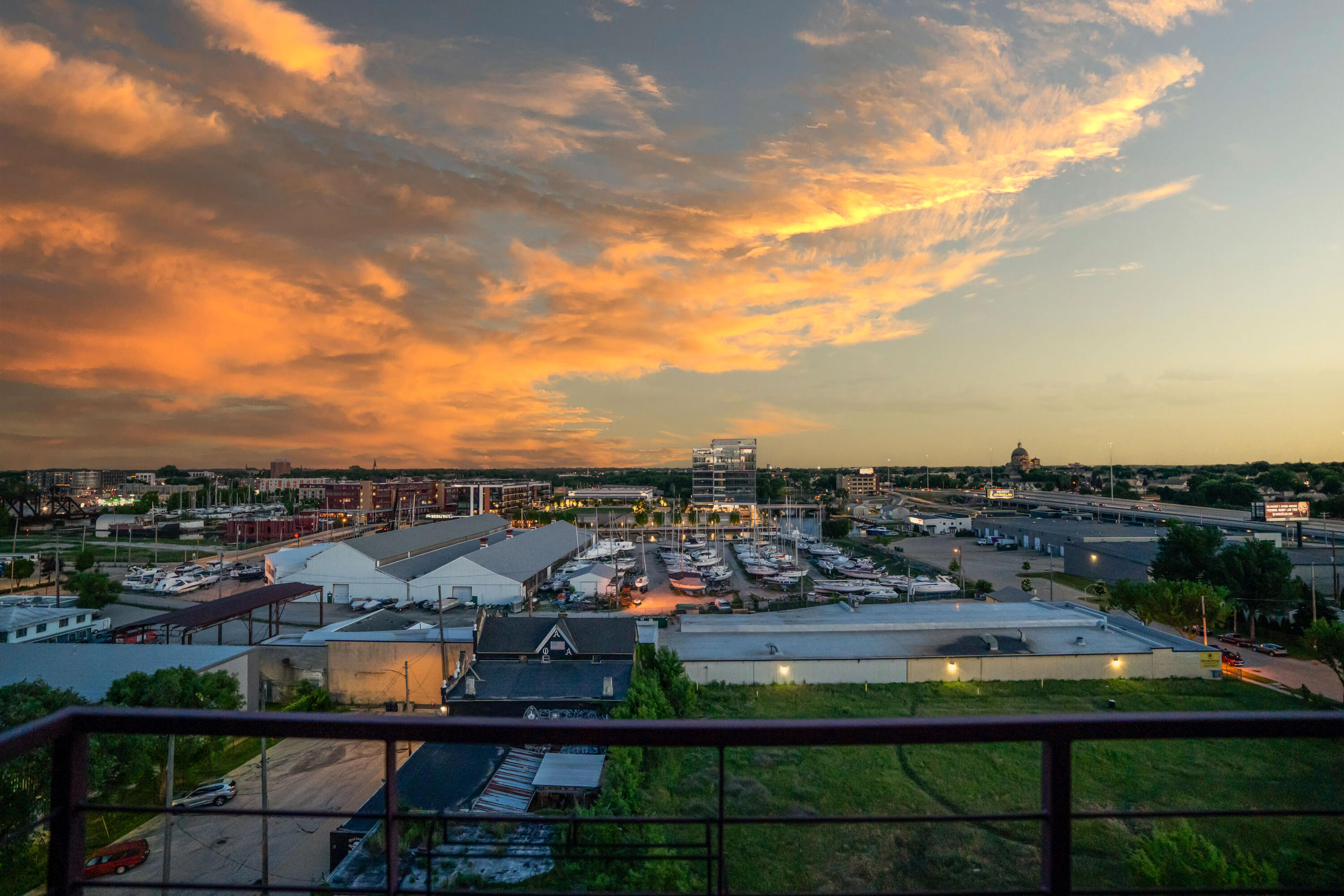 215 West Maple Street, Unit 607 Milwaukee, WI 53204 - Photo 20 of 22 Balcony