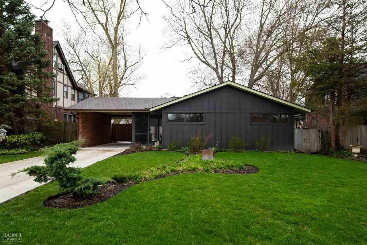 765 Barrington Road Grosse Pointe Park, MI 48215 - Photo 1 of 21