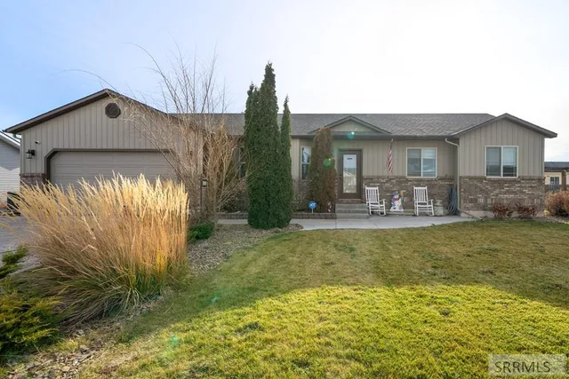 $448,000 | 2300 East Hailey Avenue, Idaho Falls, ID 83401
