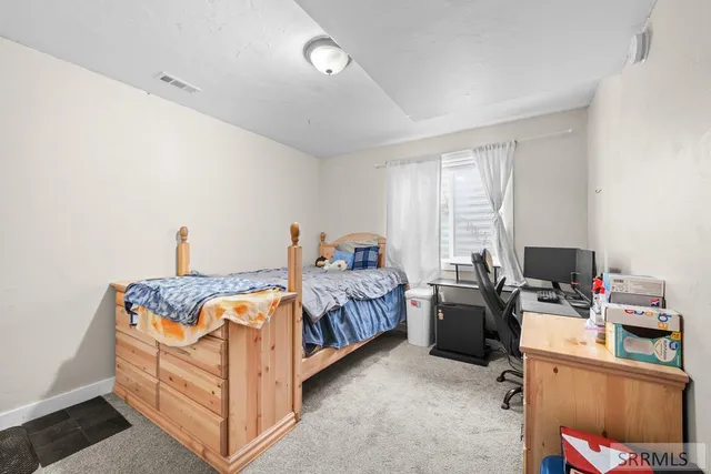 $448,000 | 2300 East Hailey Avenue, Idaho Falls, ID 83401