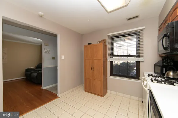 $379,990 | 14 Fawnhollow Court, Medford, NJ 08055