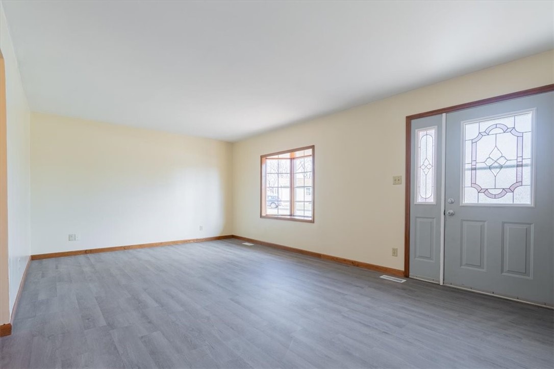 2457 South Marquette Court Decatur, IL 62521 - Photo 4 of 24