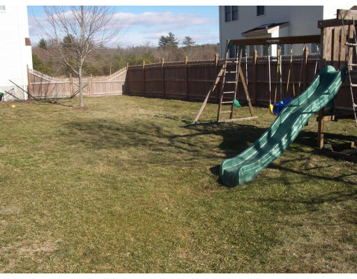 89 Gavins Pond Road Sharon, MA 02067 - Photo 20 of 20 Gallery Image 20