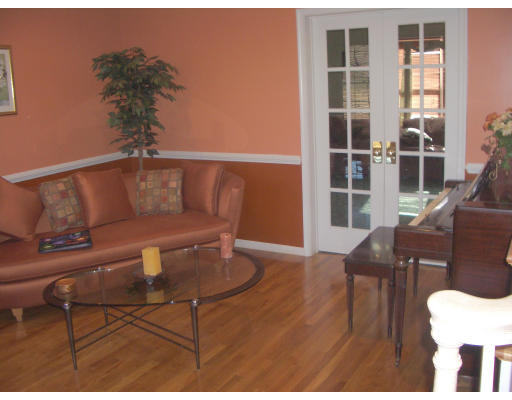 89 Gavins Pond Road Sharon, MA 02067 - Photo 6 of 20 Gallery Image 6