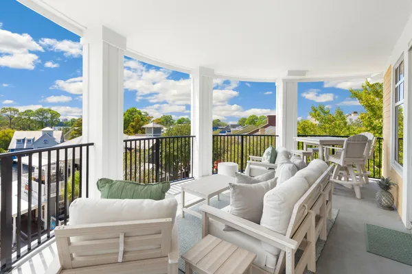 $715,000 | 9100 Baytowne Wharf Boulevard, Unit 452, Miramar Beach, FL 32550