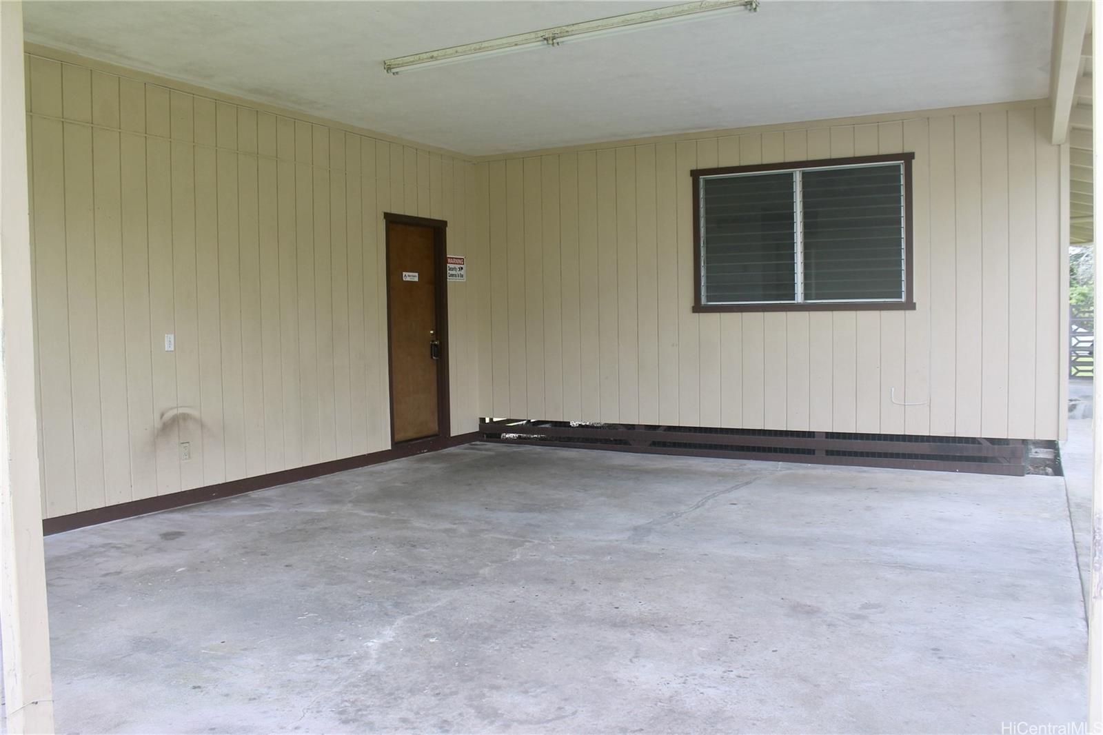 17-303 Pilikino Road Kurtistown, HI 96760 - Photo 9 of 19 a view of an empty room