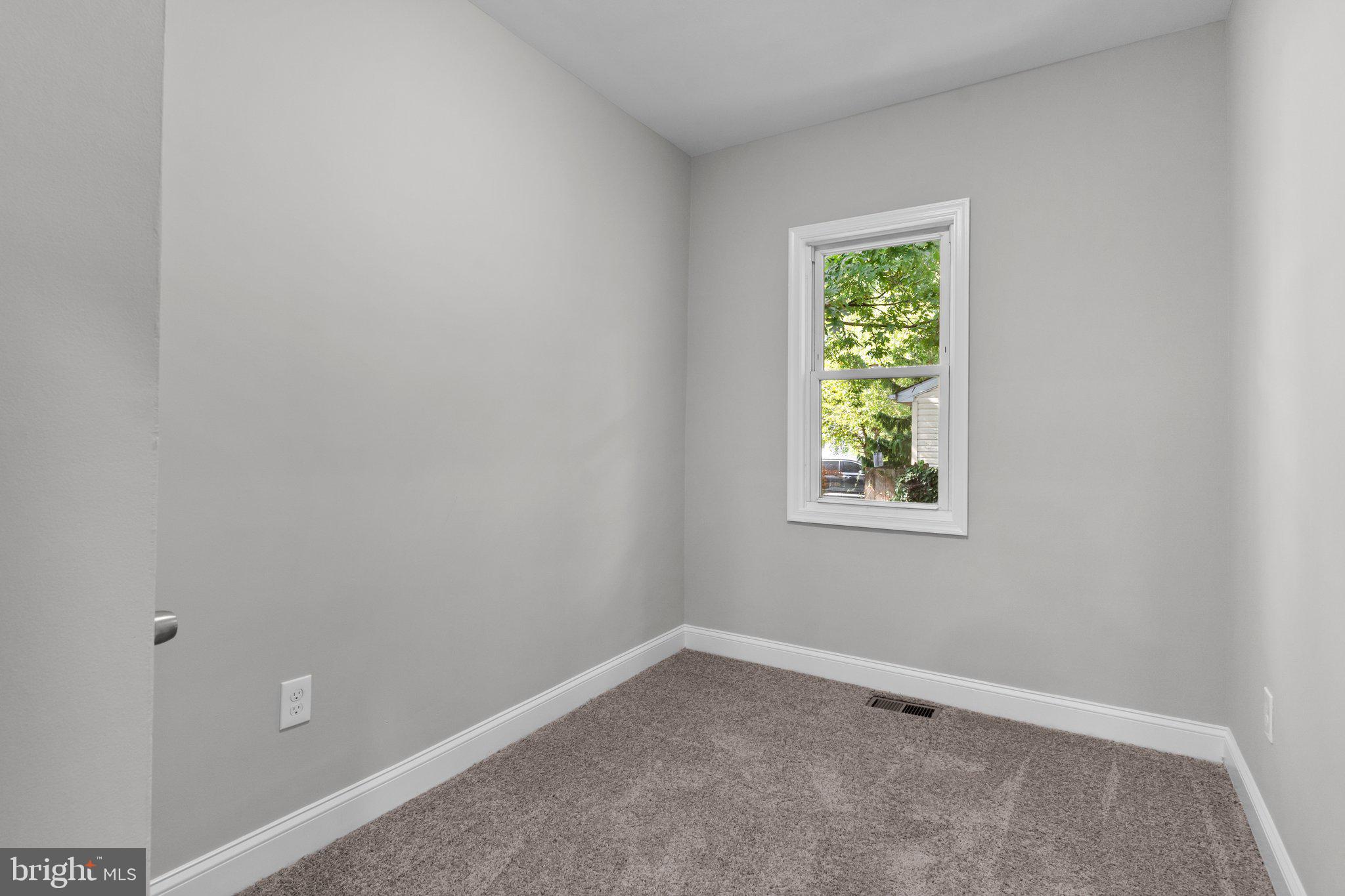 1315 Main Avenue Croydon, PA 19021 - Photo 13 of 30