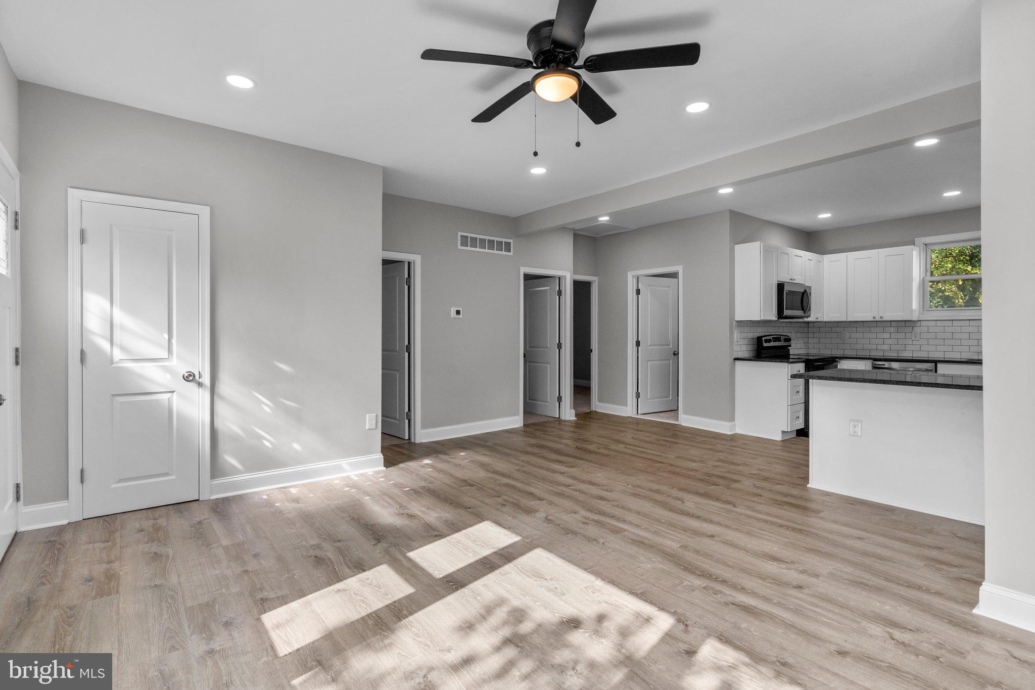 1315 Main Avenue Croydon, PA 19021 - Photo 5 of 30