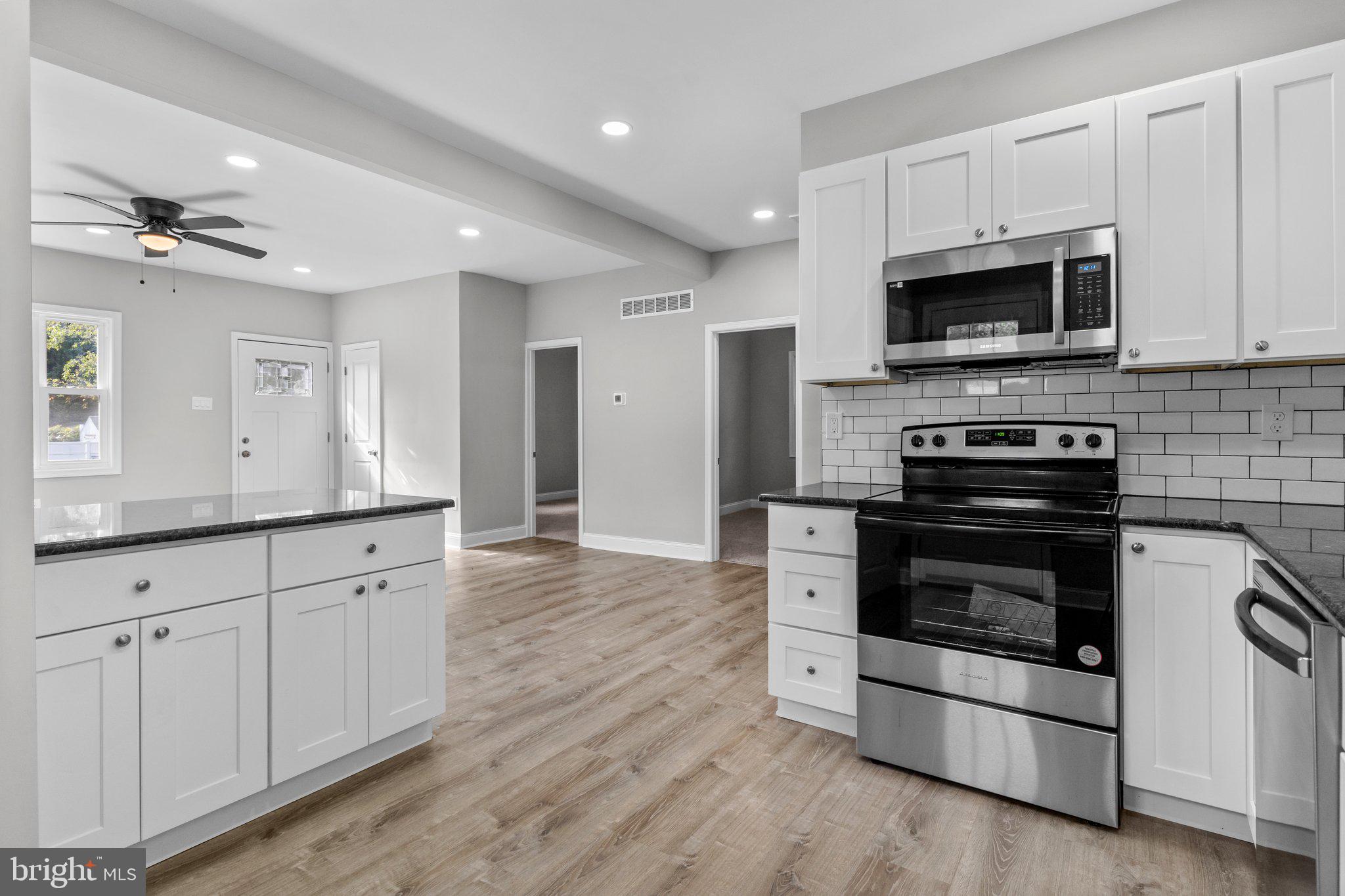 1315 Main Avenue Croydon, PA 19021 - Photo 9 of 30