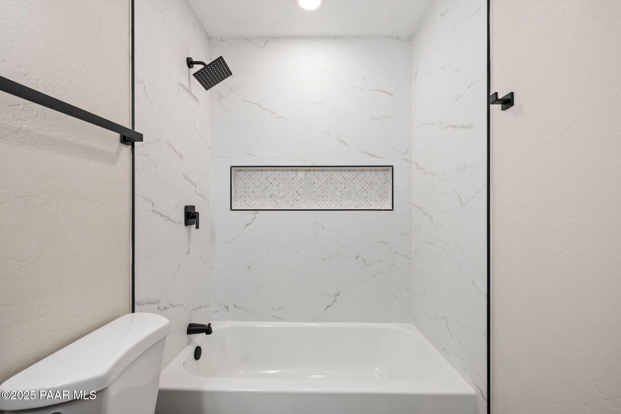 1885 East Perkinsville Road Chino Valley, AZ 86323 - Photo 45 of 54 Bathroom #3