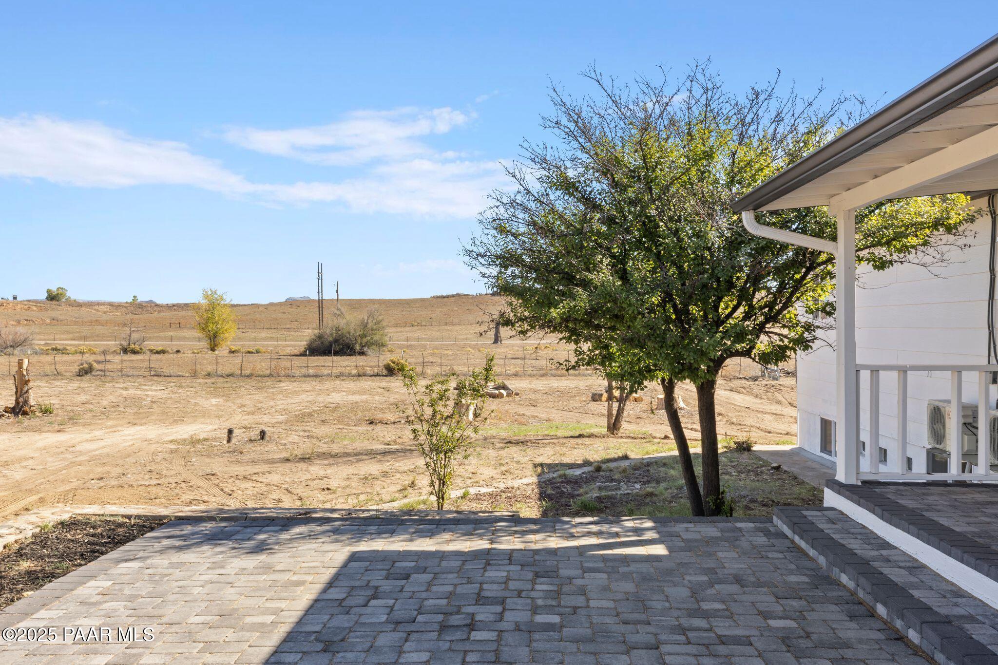 1885 East Perkinsville Road Chino Valley, AZ 86323 - Photo 7 of 54 Front Patio