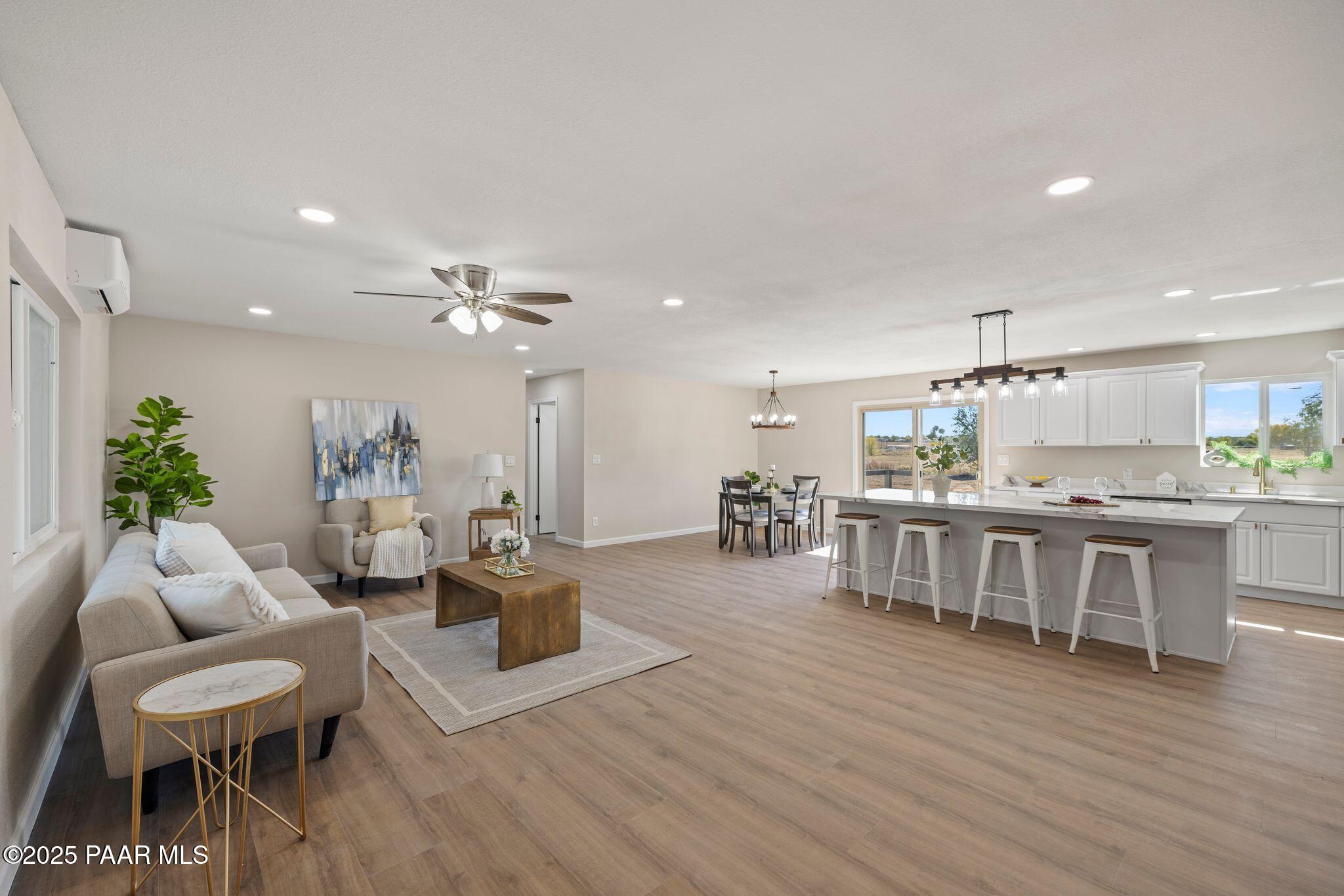 1885 East Perkinsville Road Chino Valley, AZ 86323 - Photo 9 of 54 Living Room