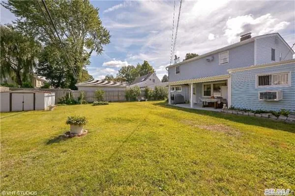 $5,000 | 51 Friendly, Hicksville, NY 11801