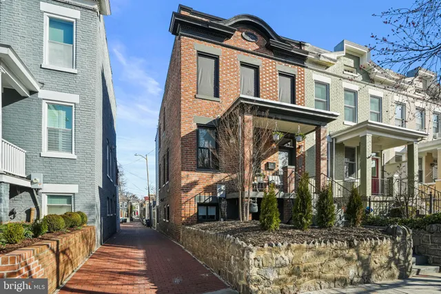 $1,475,000 | 1410 C Street Northeast, Washington, DC 20002