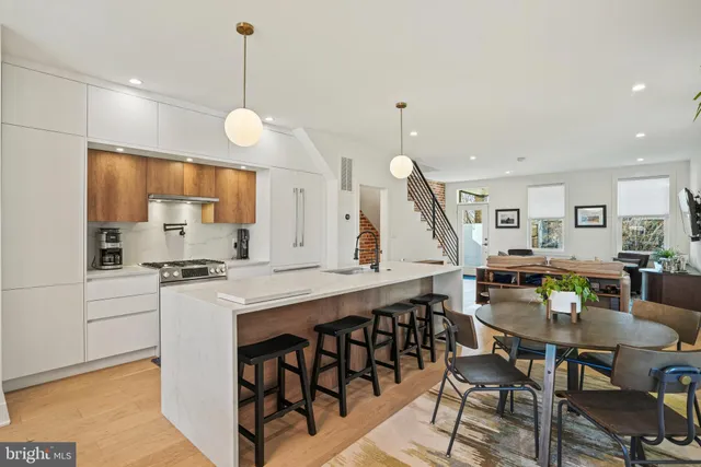 $1,475,000 | 1410 C Street Northeast, Washington, DC 20002