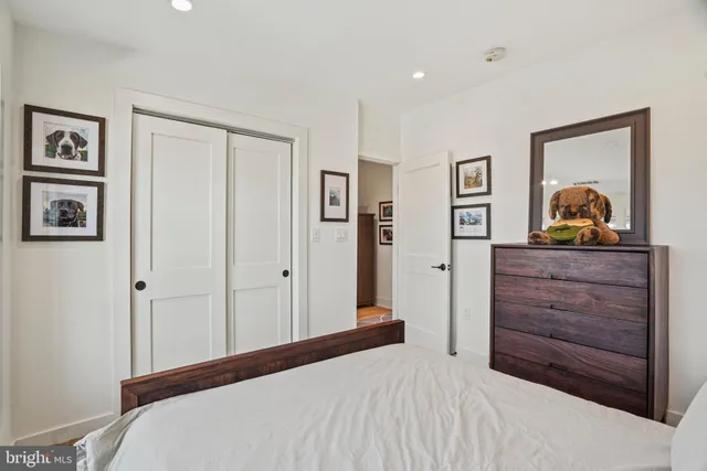 $1,475,000 | 1410 C Street Northeast, Washington, DC 20002