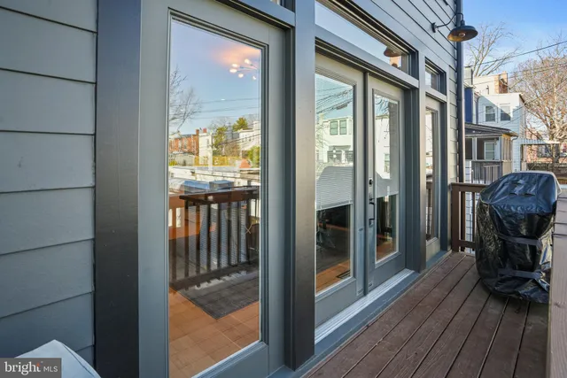 $1,475,000 | 1410 C Street Northeast, Washington, DC 20002