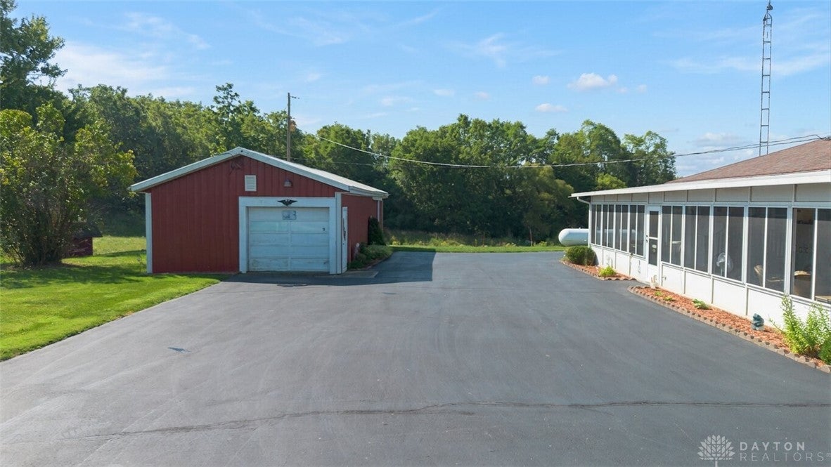 10700 State Line Road North New Paris, OH 45347 - Photo 7 of 56 Gallery Image 7