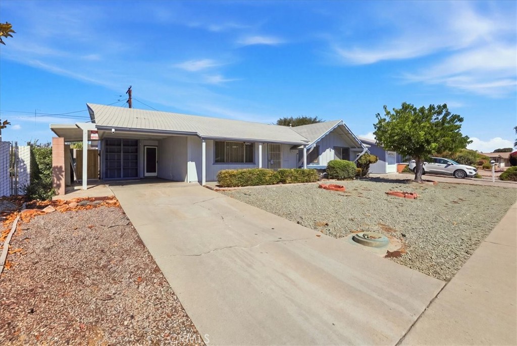 28811 Carmel Road Sun City, CA 92586 - Photo 3 of 31 Gallery Image 3