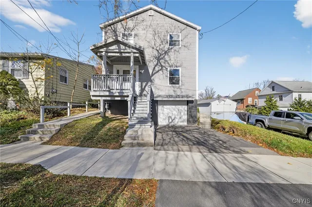 $294,900 | 105 Dakota Street, Syracuse, NY 13210