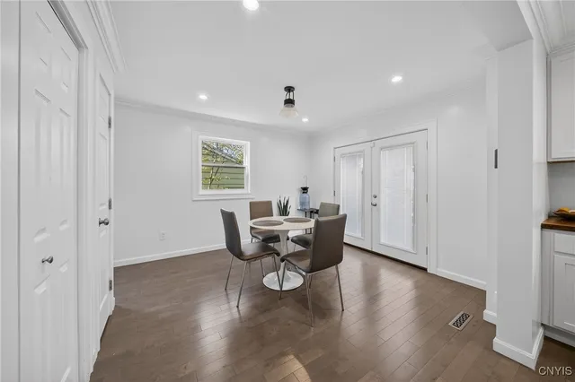 $294,900 | 105 Dakota Street, Syracuse, NY 13210