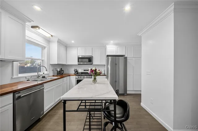 $294,900 | 105 Dakota Street, Syracuse, NY 13210