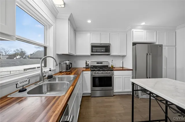 $294,900 | 105 Dakota Street, Syracuse, NY 13210