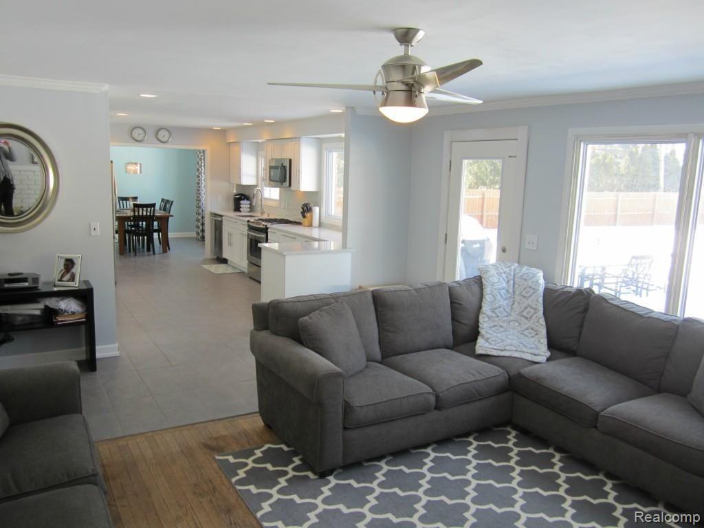 754 Birch Tree Lane Rochester Hills, MI 48306 - Photo 15 of 53