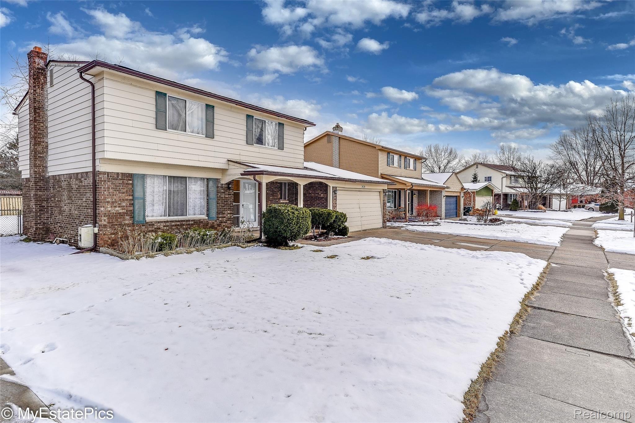 7434 Kingsbridge Road Canton, MI 48187 - Photo 3 of 36 CA-01 Front03 - 7434 kingsbridge canton.jpg