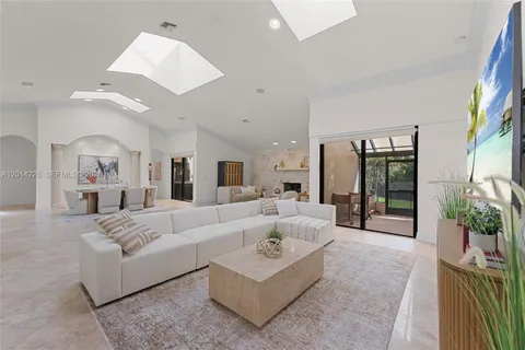 $2,250,000 | 18950 Southwest 59th Street, Southwest Ranches, FL 33332