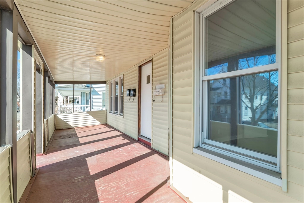 171 Massasoit Street Springfield, MA 01107 - Photo 3 of 42 Gallery Image 3
