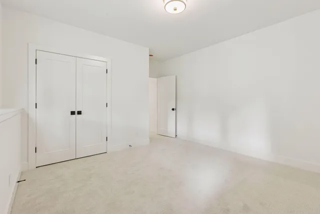 $1,769,000 | 804 Great Oaks Trail, Eagan, MN 55123