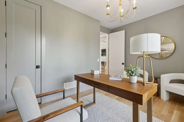 $1,769,000 | 804 Great Oaks Trail, Eagan, MN 55123