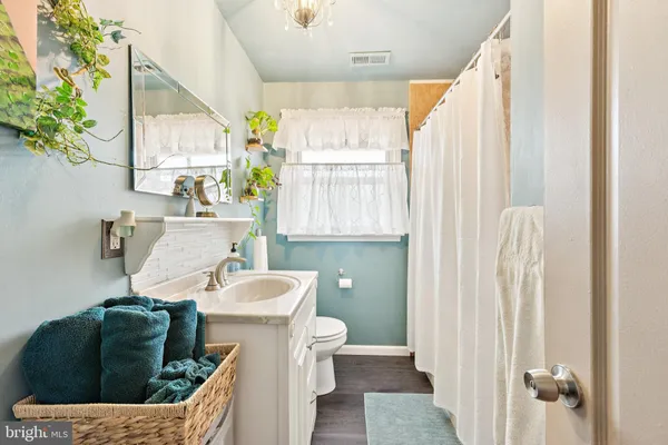 $349,999 | 252 North Dennis Drive, Clayton, NJ 08312