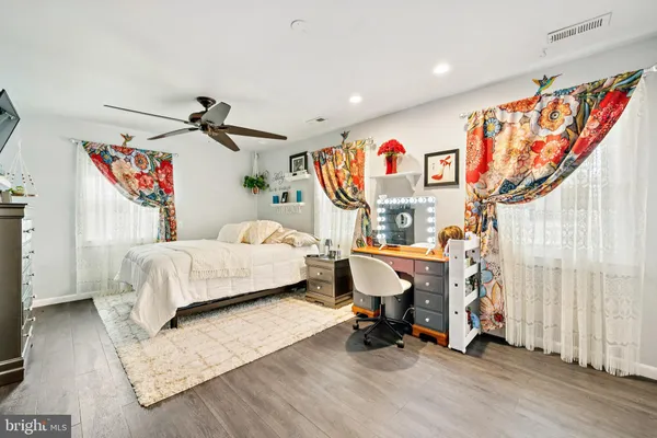 $349,999 | 252 North Dennis Drive, Clayton, NJ 08312