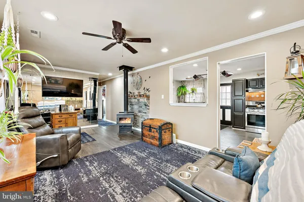 $349,999 | 252 North Dennis Drive, Clayton, NJ 08312