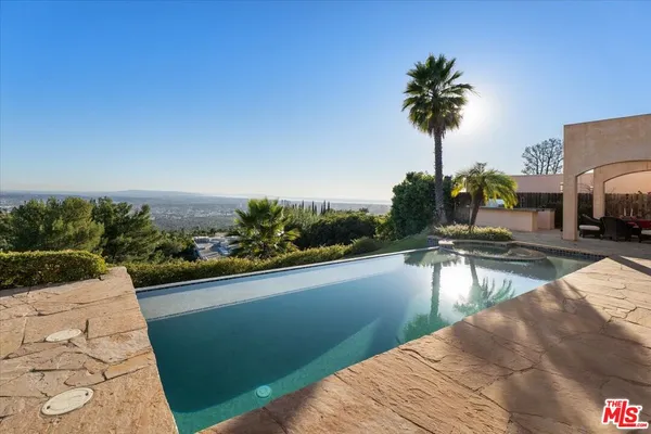 $39,995 | 1740 Carla Ridge, Beverly Hills, CA 90210