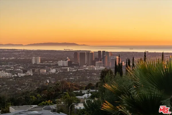 $39,995 | 1740 Carla Ridge, Beverly Hills, CA 90210