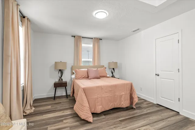 $1,600 | 805 Garth Avenue, Jacksonville, FL 32205