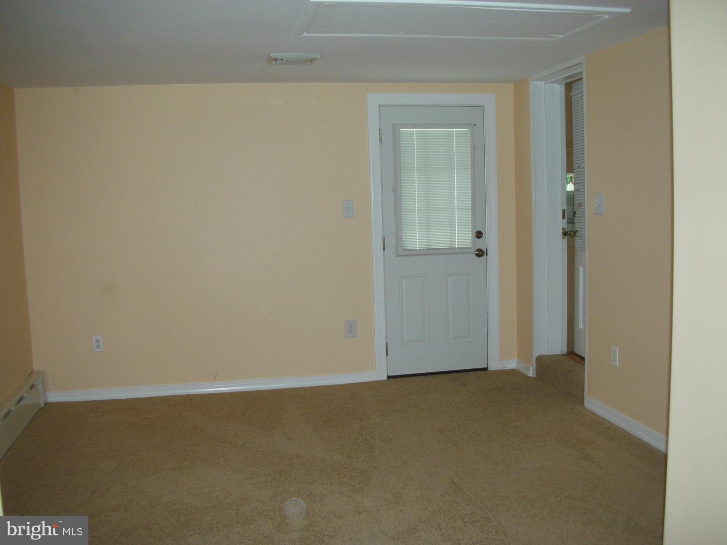 1228 Dell Road Norristown, PA 19403 - Photo 16 of 25 Gallery Image 16