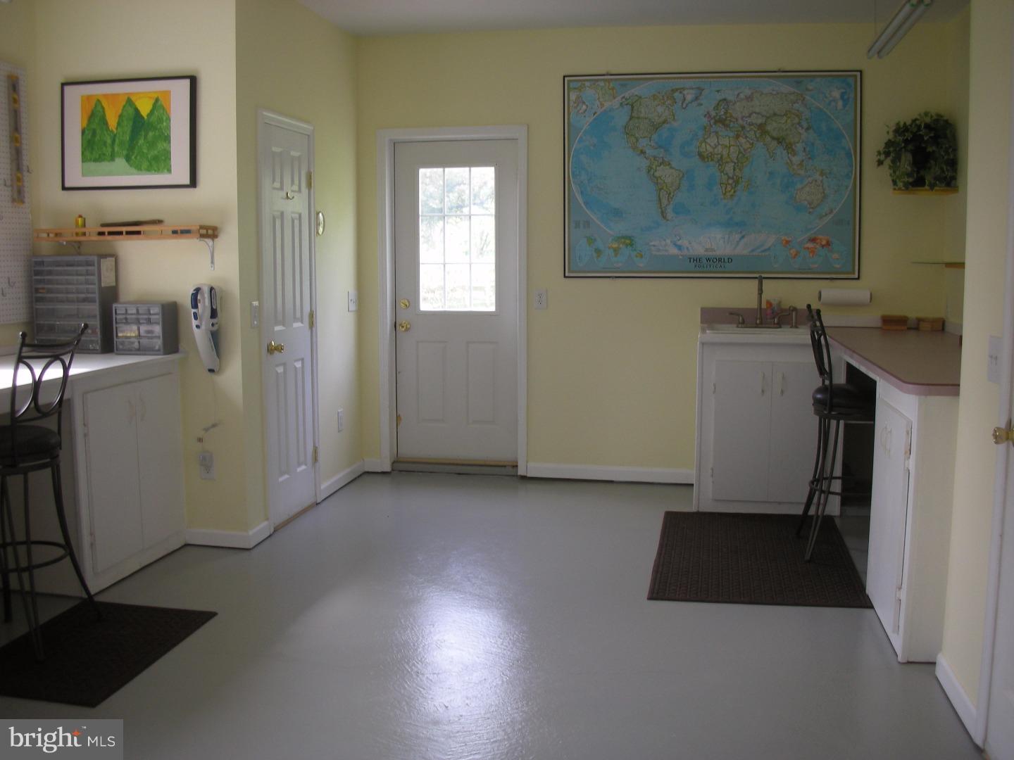 1228 Dell Road Norristown, PA 19403 - Photo 21 of 25 Gallery Image 21