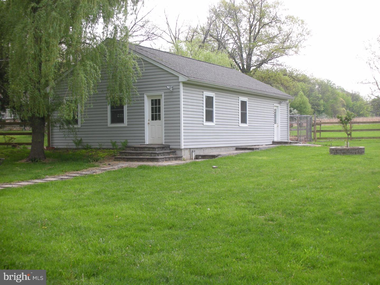 1228 Dell Road Norristown, PA 19403 - Photo 24 of 25 Gallery Image 24