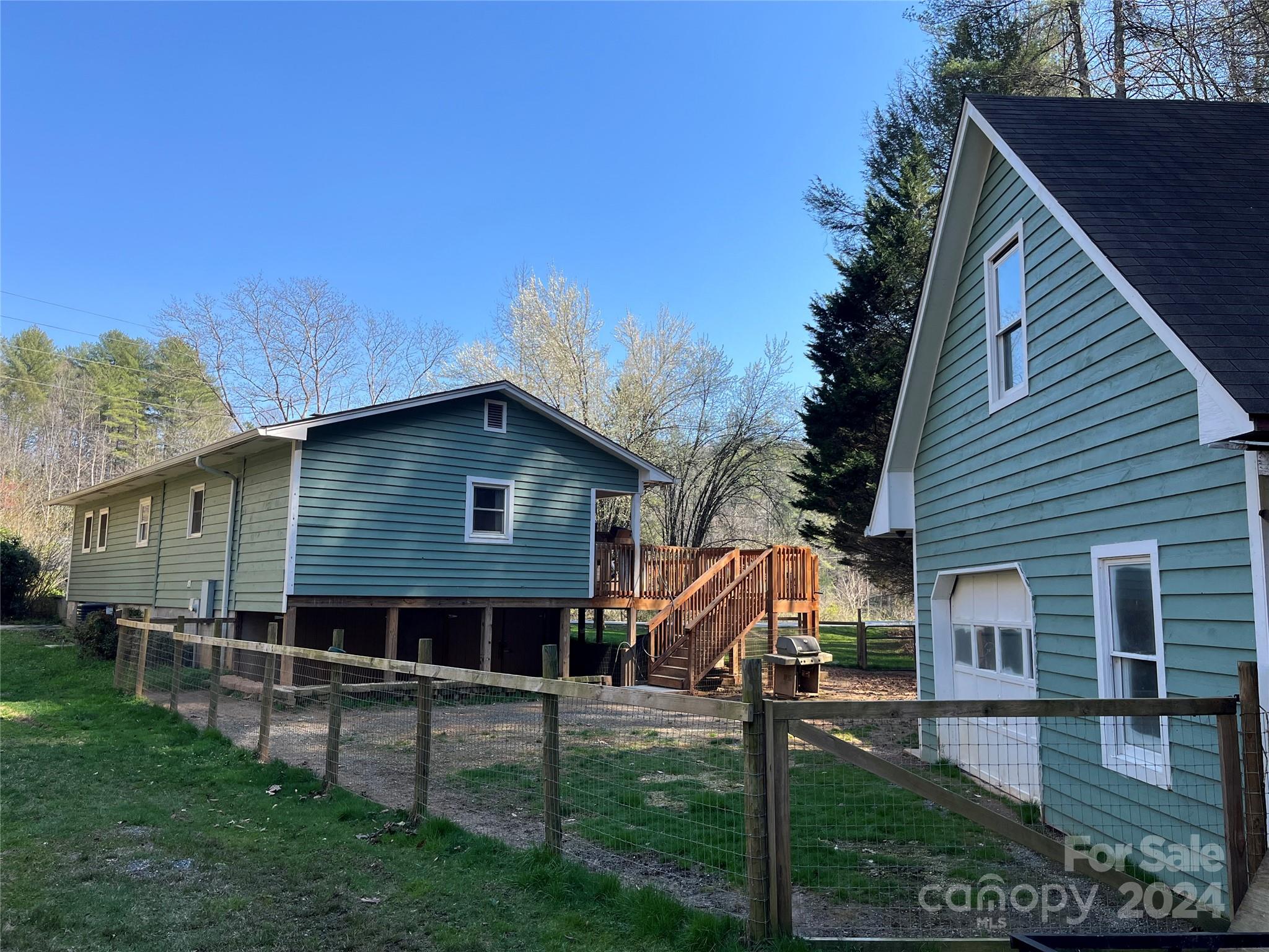 2624 Setzer Creek Road Lenoir, NC 28645 - Photo 2 of 35 Gallery Image 2