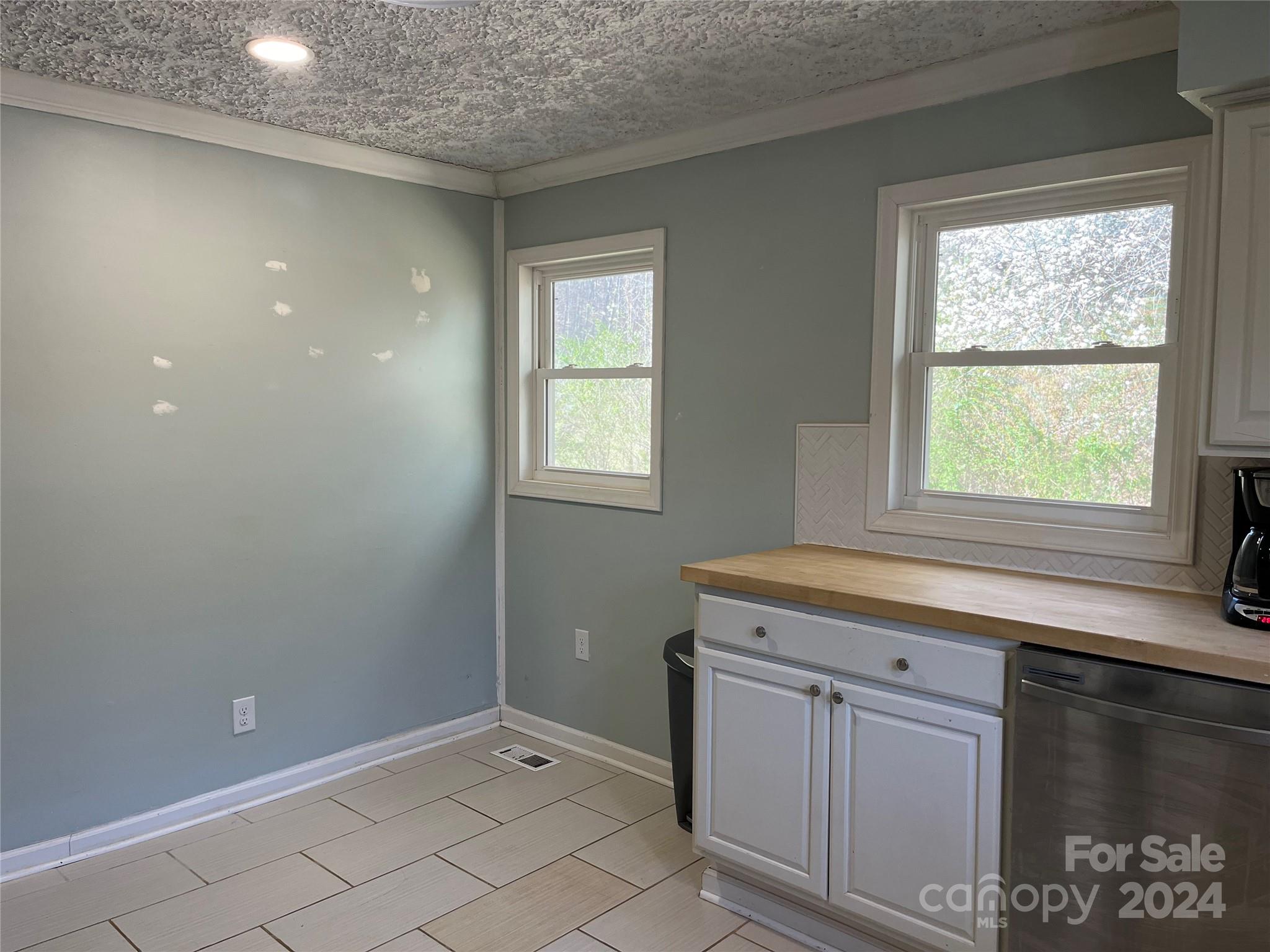 2624 Setzer Creek Road Lenoir, NC 28645 - Photo 7 of 35 Gallery Image 7