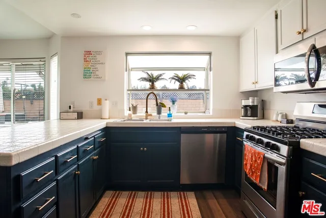 $725,000 | 31903 Vineyard Avenue, Temecula, CA 92591