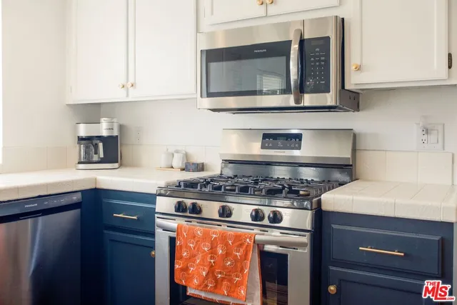 $725,000 | 31903 Vineyard Avenue, Temecula, CA 92591